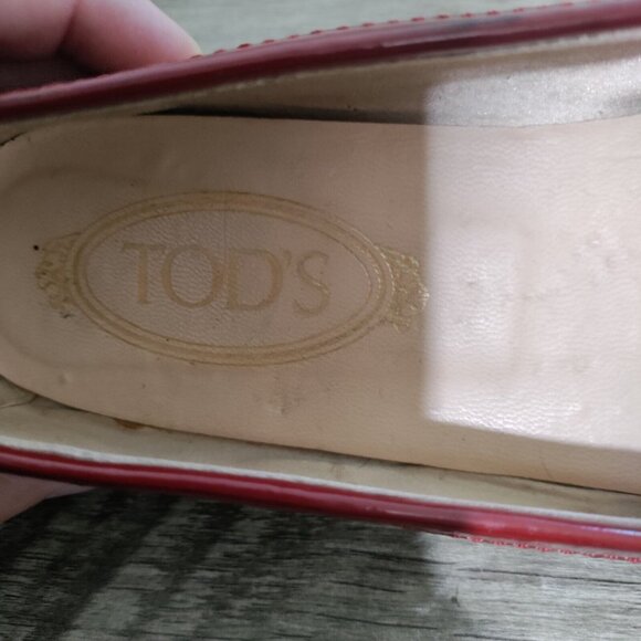 Tod's Red Patent Leather Slip On Loafers Size 7.5 - Picture 9 of 12